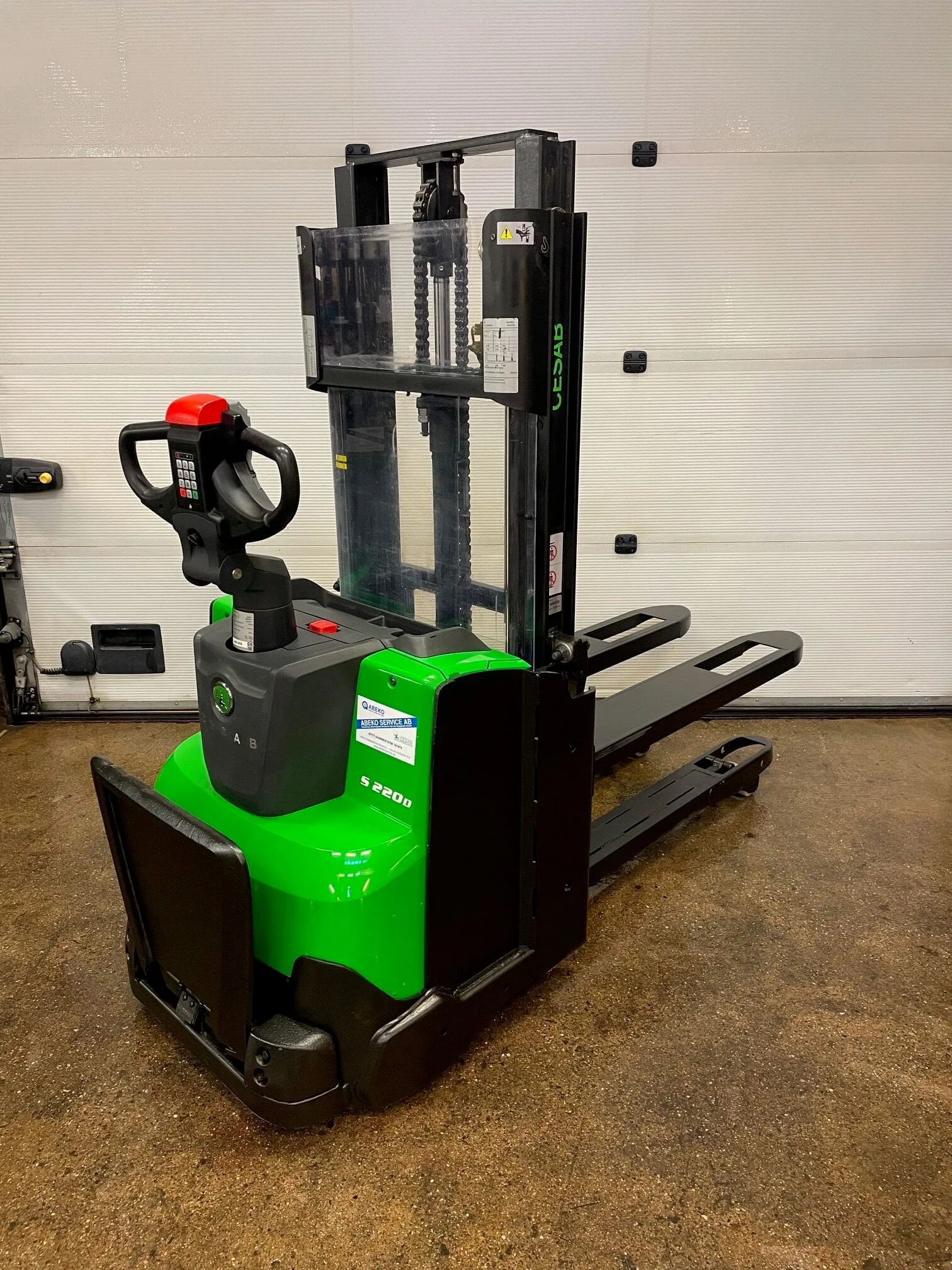 Cesab S220D Double Stacker